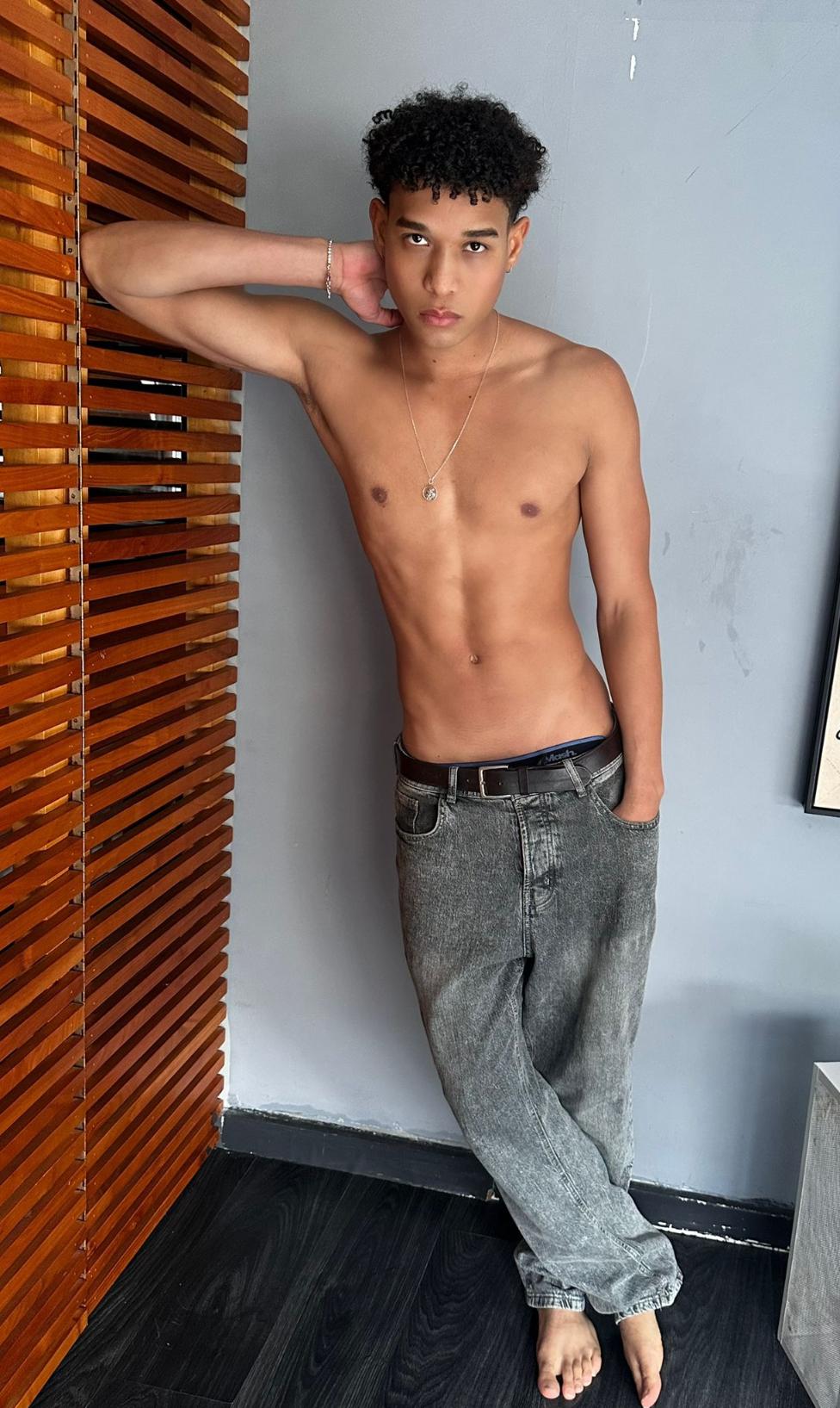 Massagista Ligam e yonni